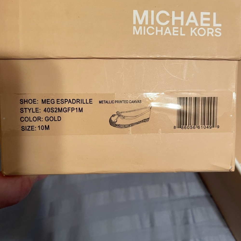 Michael Kors casual gold espadrilles - Picture 8 of 8